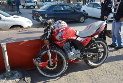 Otomobil İle Motosiklet Çarpıştı: 1 Yaralı