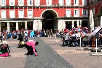 PSV’lilerin alay ettiği kadınlar Türkiye’den gitmiş!