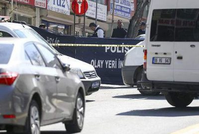 Polis memuru meslektaşını öldürdü