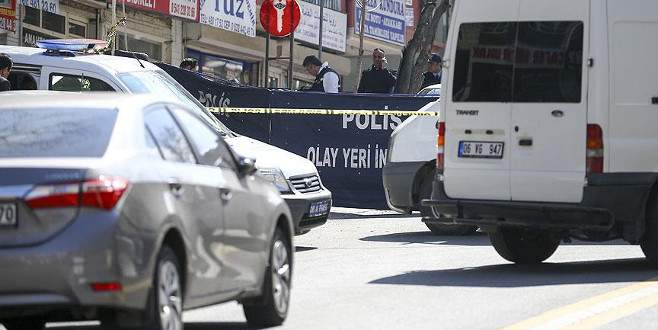 Polis memuru meslektaşını öldürdü