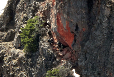 Komandolar mağaralara böyle girdi!