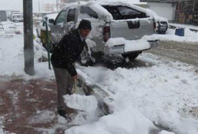 Kent beyaza büründü