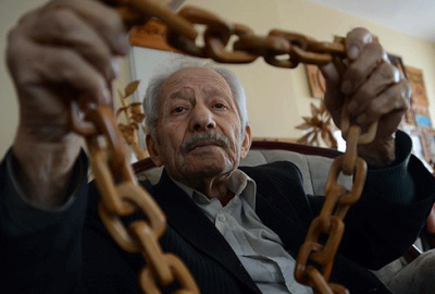 Ordu'da eşi vefat ettikten sonra, yaklaşık 20 yıldır el sanatı