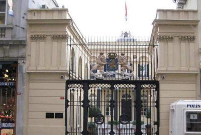 Hollanda İstanbul Konsolosluğu’nu kapattı