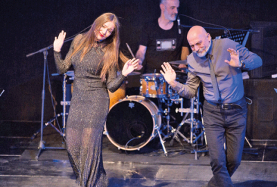 Oyuncular aşka geldi