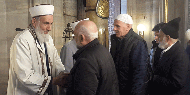 Vaiz Polat: ‘Atom bombası ile barış gelir’