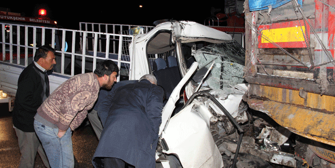 Alkollü sürücü ölüme sürdü: 1’i bebek 2 ölü