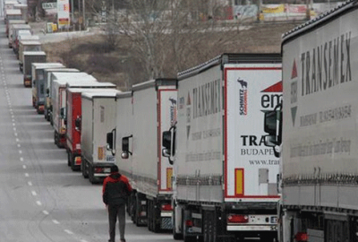 Sınır kapılarında işlemler azaldı