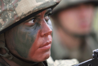 Kadınlar askere alınacak mı? Bakanlık açıkladı!