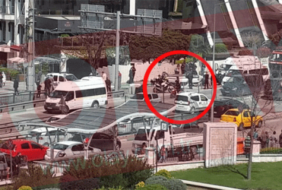 Bursa’da trafik kazası: Araç takla attı!