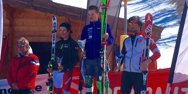 Milli kayakçıdan Avrupa’da iki madalya