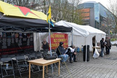 Türkler’den karşı çadır!