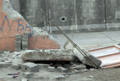 Vinç okul duvarına çarptı: 2 çocuk öldü