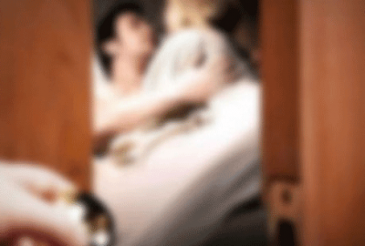 Eşinin sevgilisini dolapta yakaladı, dayak yedi!