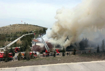 Kışlada yangın paniği!