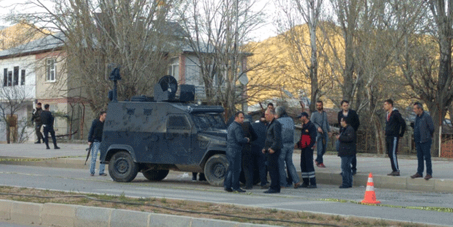Zırhlı polis aracı devrildi: 1’i ağır, 2 yaralı