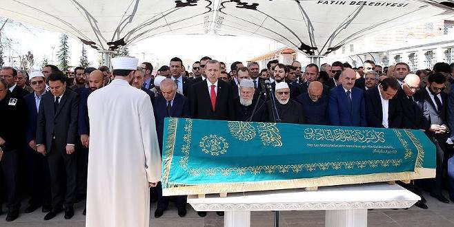 İşadamı Hüseyin Doğan son yolculuğuna uğurlandı