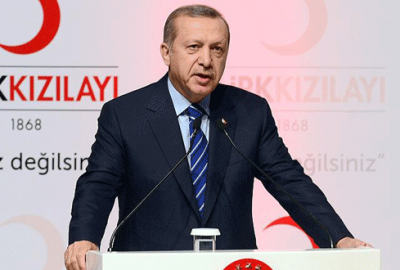 Cumhurbaşkanı Erdoğan: Dimdik ayaktayım