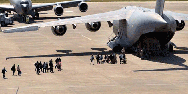 ABD’li siviller İncirlik’i terk ediyor