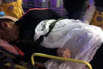 Otostopçu kızları aracına alınca…