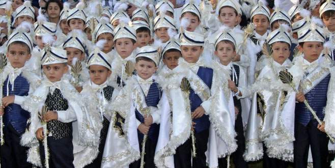 Mustafakemalpaşa sünnet şölenine hazırlanıyor