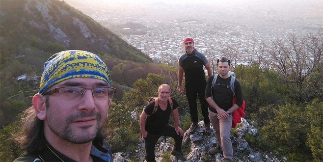 Gece yürüyüşü ile birlikte gelen harika Bursa manzarası