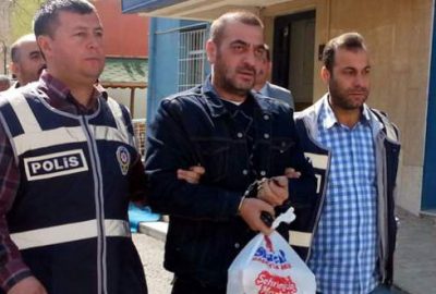 3 kez müebbet aldı, alkışlarla uğurlandı!