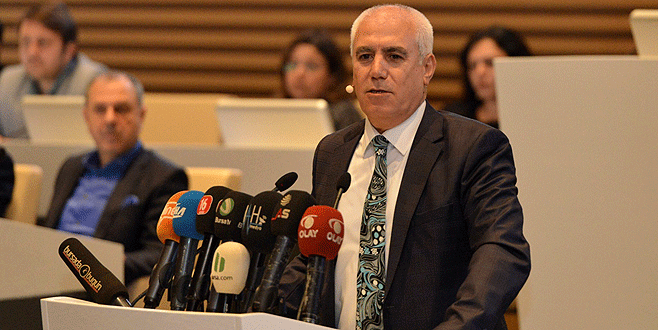 Bozbey: Tüm açık alan konserlerini iptal ediyoruz