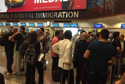 İşadamları havalimanında mahsur kaldı