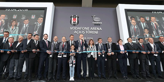 Vodafone Arena’nın açılışı gerçekleştirildi