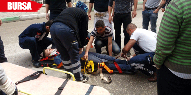 Kazada yaralanan sürücünün imdadına vatandaş koştu