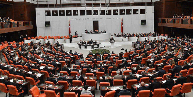 AK Parti ‘dokunulmazlık’ teklifini Meclis’e sundu