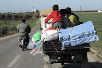 IŞİD saldırıları sonucu 30 bin kişi Türkiye sınırına göç etti