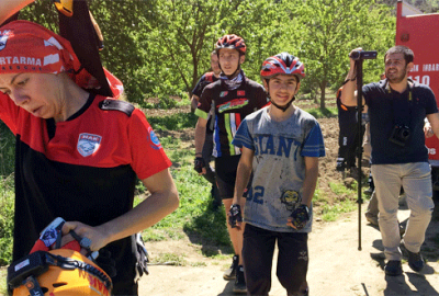 Bursa’da öğrenciler vadide mahsur kaldı