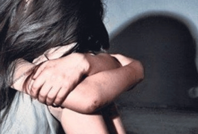 Kantinci kız öğrencileri eliyle…