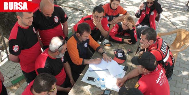 Kayıp adamı bulmak için arama kurtarma ekipleri seferber oldu