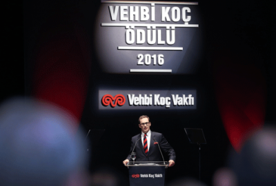 Vehbi Koç Ödülü Prof. Dr. Uğurbil’in