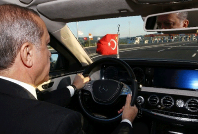 Cumhurbaşkanı Erdoğan Osman Gazi Köprüsü’nden geçti