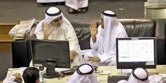 Suudilerden kadınlara çalışma izni