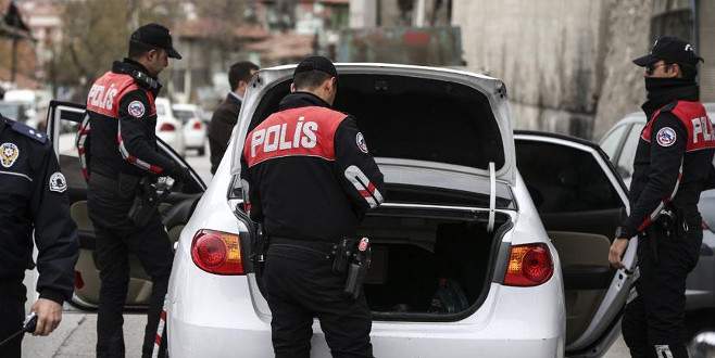 Çalıntı otomobil operasyonu: 15 gözaltı