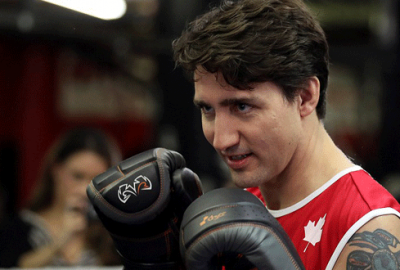 Başbakan boks ringinde