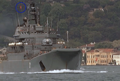 Rus savaş gemisi bu kez şaşırttı!
