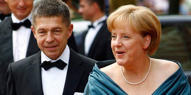 Merkel’in eşi Sauer Bursa’da