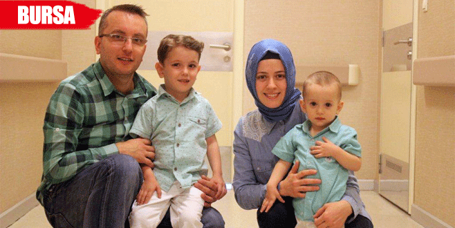 Oğluna karaciğeri ile önce hayat, sonra da kardeş verdi