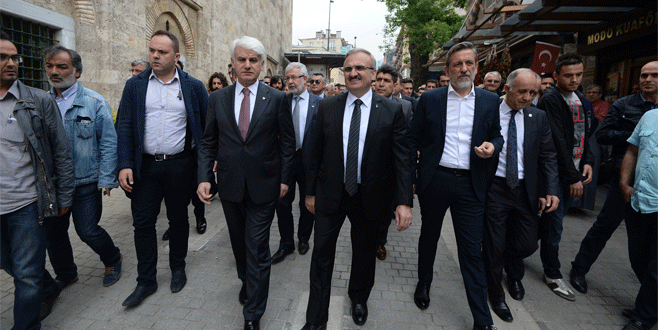 Çarşı esnafına moral ziyareti