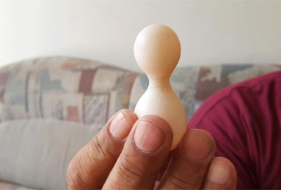 Kum saati şeklindeki yumurta görenleri şaşırtıyor