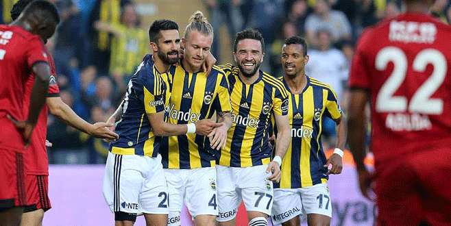 Kadıköy’de galip Fenerbahçe: 3-0