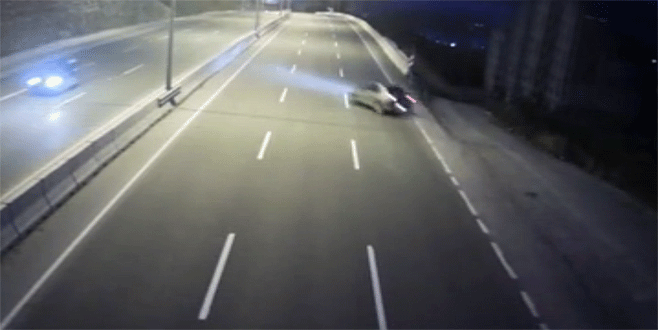 Mudanya’da MOBESE’ye yansıyan trafik kazaları