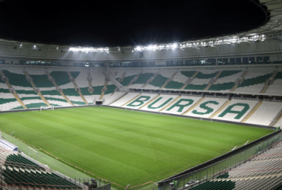 Kombineye yağmur engeli