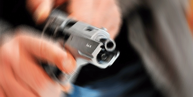 Bulaşık yıkıyordu, maganda kurşunuyla yaralandı